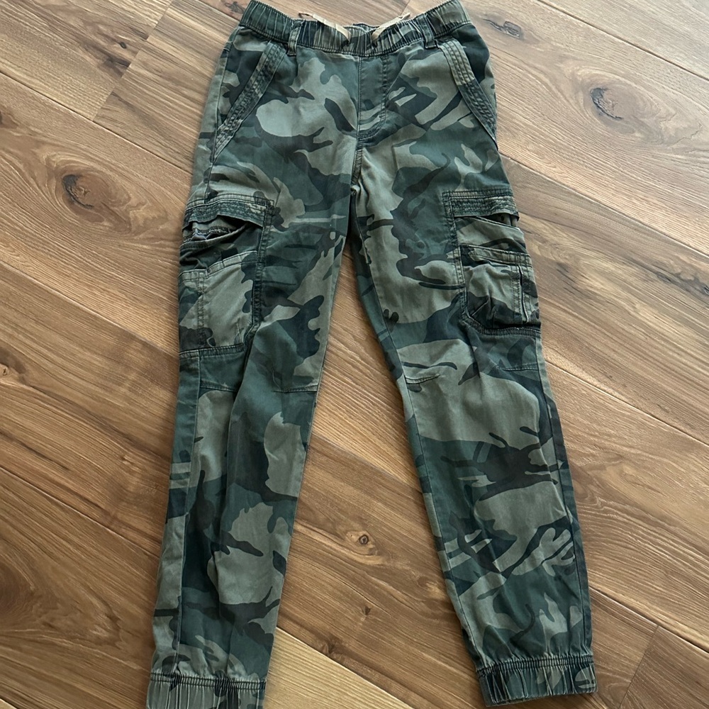 Boys Wrangler Green Sweatpants with Elastic Cuffs